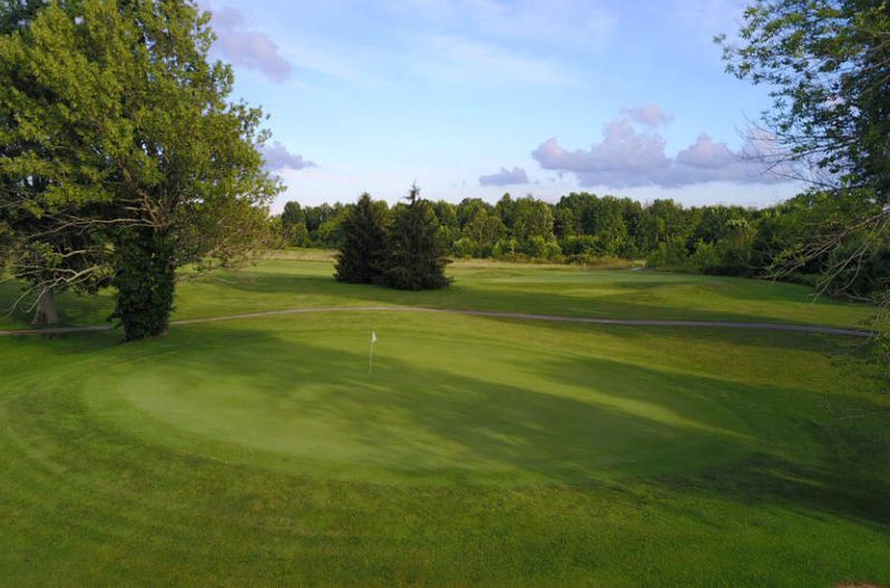 Friendly Meadows Golf Course